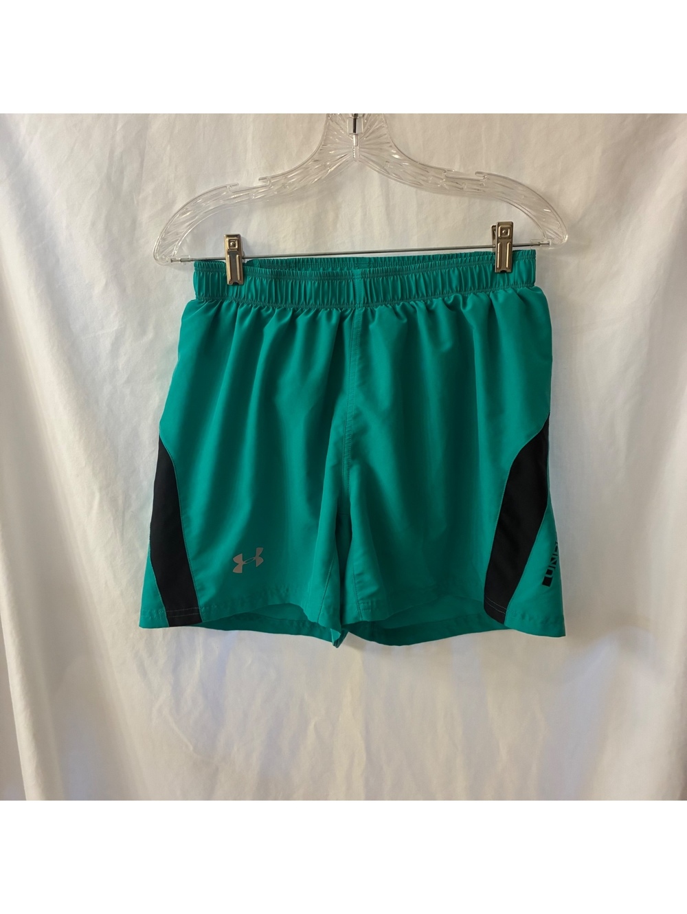 Under Armour HeatGear Womens Running Shorts Teal Green Black Athletic Size Med
